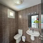 Golden Park Villa *
