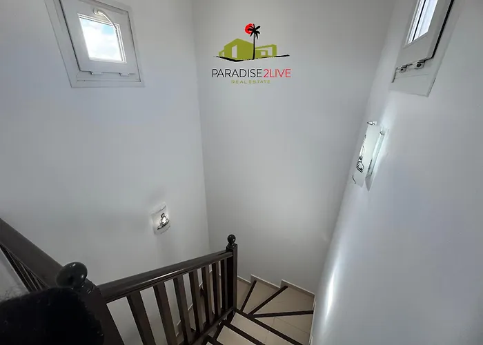 فيلة Golden Park