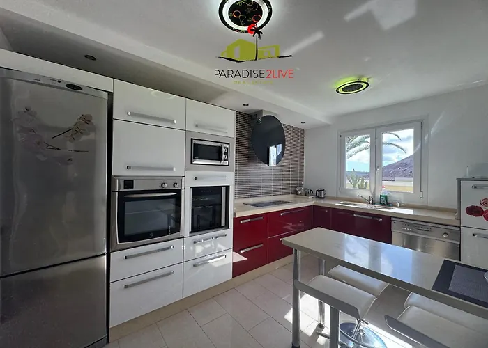 فيلة Golden Park *